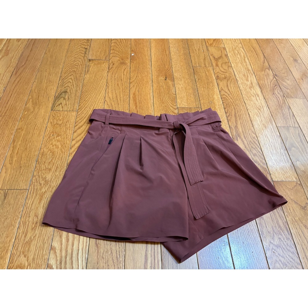 NWOT Athleta Skyline Shorts Mauve Brown High Rise Paperbag Waist Tie Belt Size 8